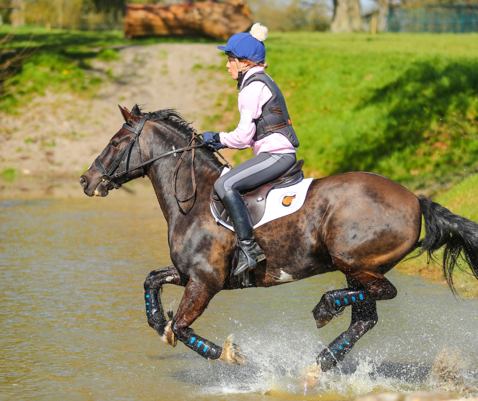 10 years riding, training and competing in SMART saddles, we have won many ribbons, and he has never once had
    even a niggle with his back.