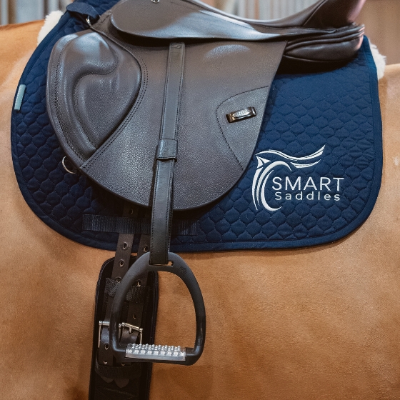 Fitting Stirrups and Leathers to a SMART Saddle