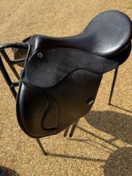Saddle%204